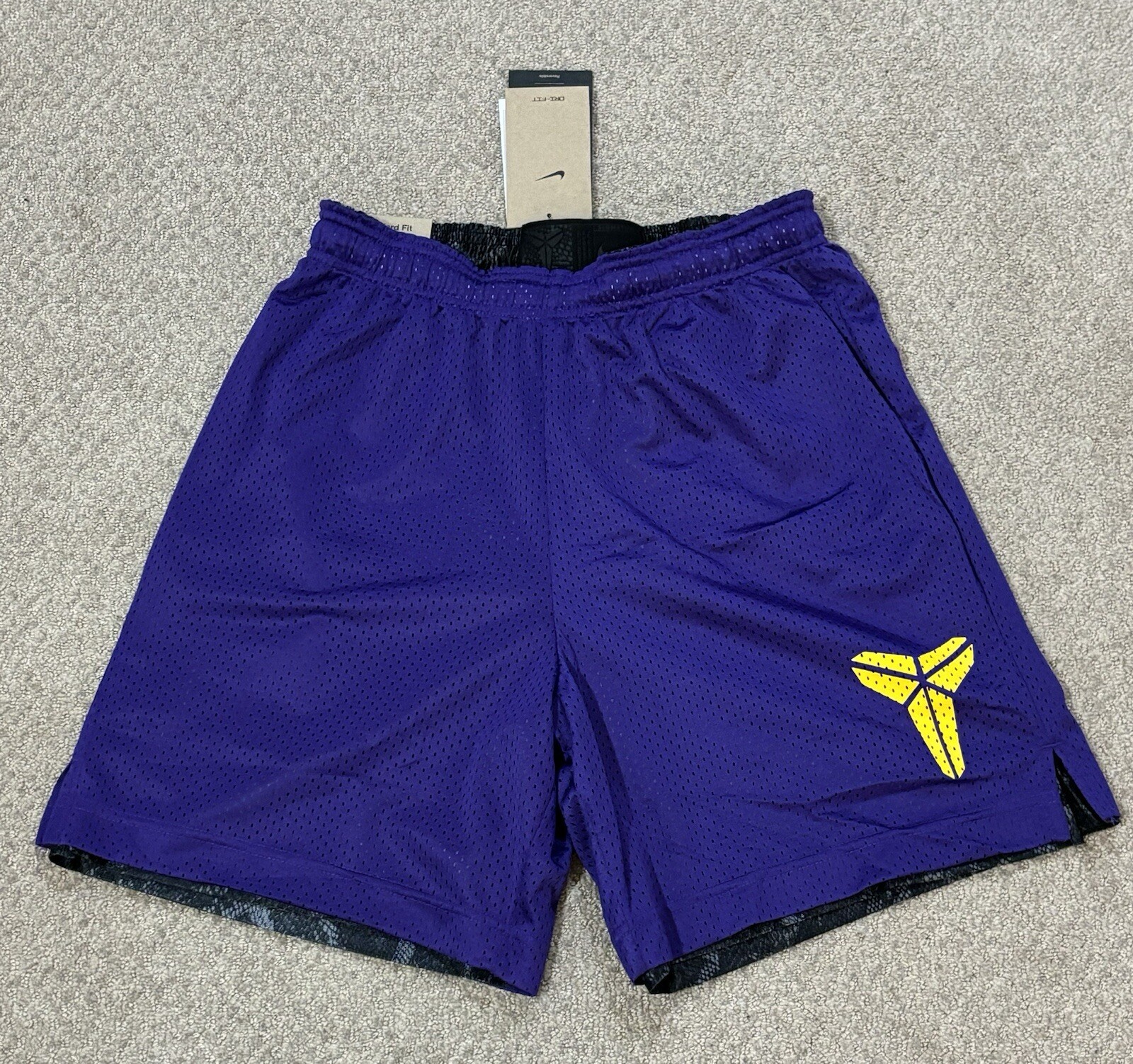 Nike Kobe Dri-FIT 6” Reversible Mesh Basketball Shorts Men’s Size S