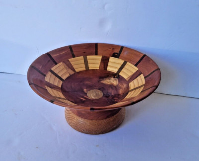 VTG Foored Wood Bowl Handmade Turned Segmented Unique Shape  7.5'' in diameter 