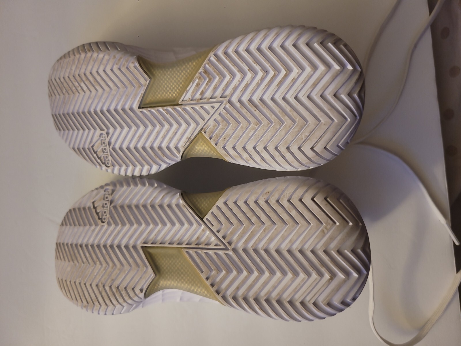 Adizero Ubersonic 4 Women’s Tennis Shoe Size 5 (GW251… Gem