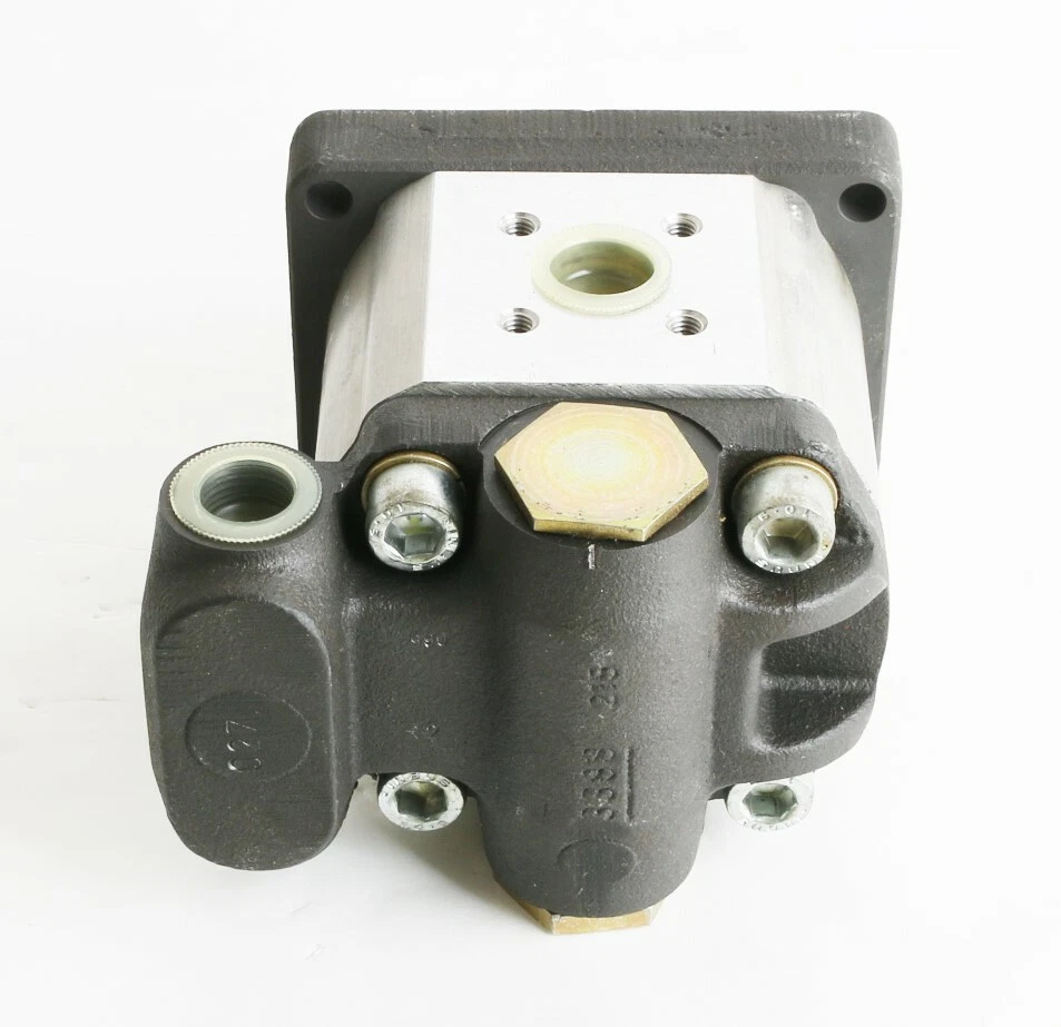 New 5126097 Fiat Allis Oil Pump Bosch # 510-525-028 | eBay