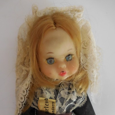 Doll Collection ARTESANIA Andorre la vieille Vintage 20th Pn