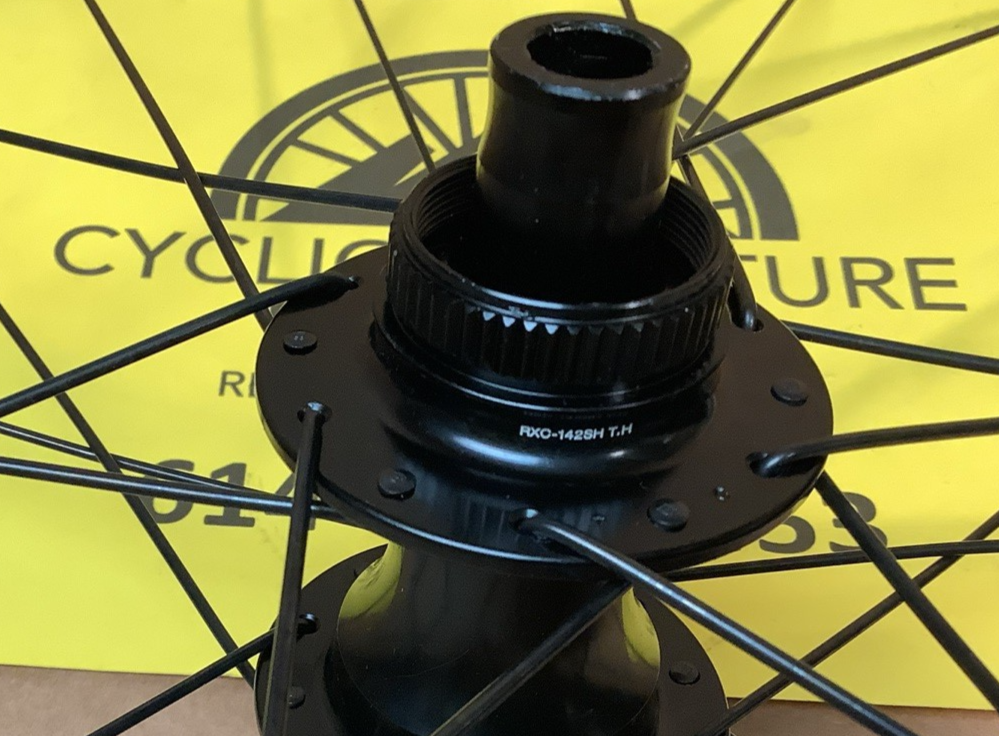 DT Swiss R470 700c 11 Speed 140mmx 12mm thru axle center