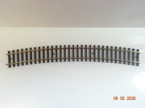 Hübner Spur 1 1071 gebogenes Gleis 1 Stück siehe Foto PK6177 o. | Zustand: Gebraucht