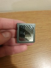 Nintendo DS - R4 Video Game Revolution Cart - Games on 2GB Memory Card Included