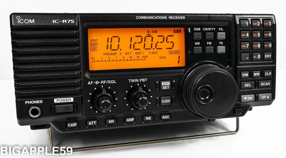 Icom IC-R75 Shortwave Amateur Radio Receiver w/ Sync Detector & UT-106 DSP Unit - Image 3 of 4