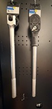 Kobalt 34 Drive 24 Tooth Ratchet 0337312 New 19 Inch Breaker Bar 0337358 Set Kobalt 34 Drive 24 Tooth Ratchet 0337312 New 19 Inch Breaker Bar 0337358 Set