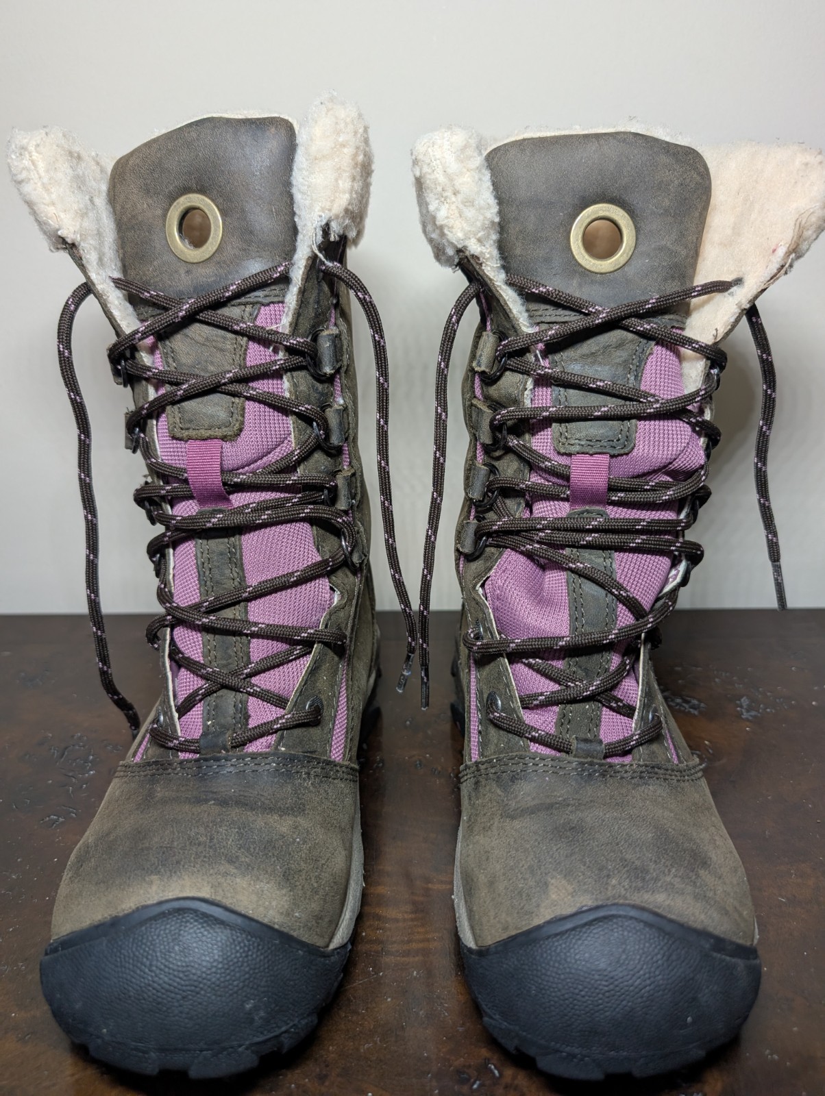 Stivali da neve Keen Hoodoo impermeabili isolati in pelle marrone da donna taglia US 6