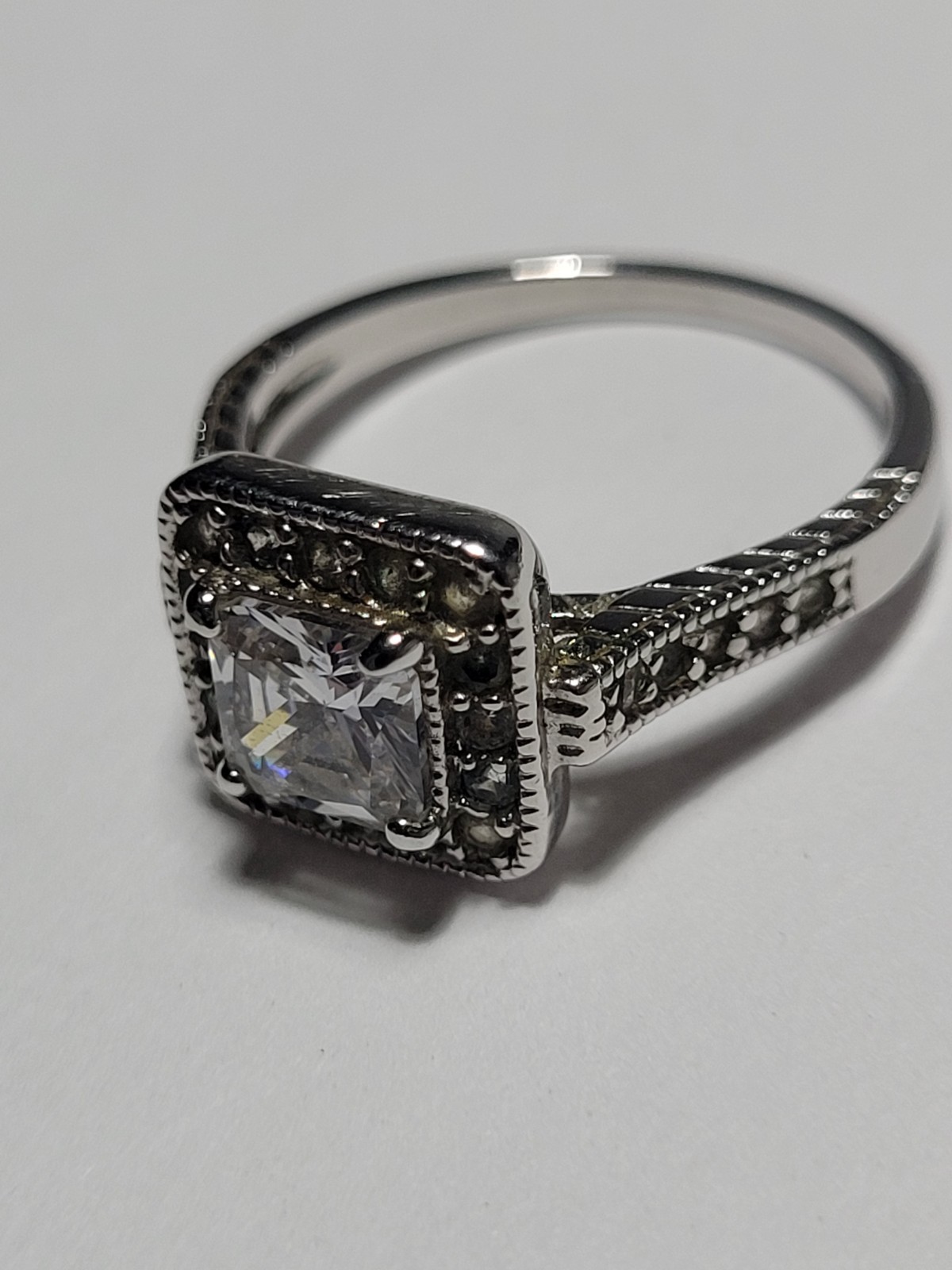 Silvertone Ring Clear Rhinestone Solitaire Halo E… - image 13