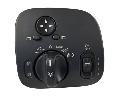 Mercedes W203 C220 Gebraucht Scheinwerfer Nebelscheinwerfer Schalter A2035450604