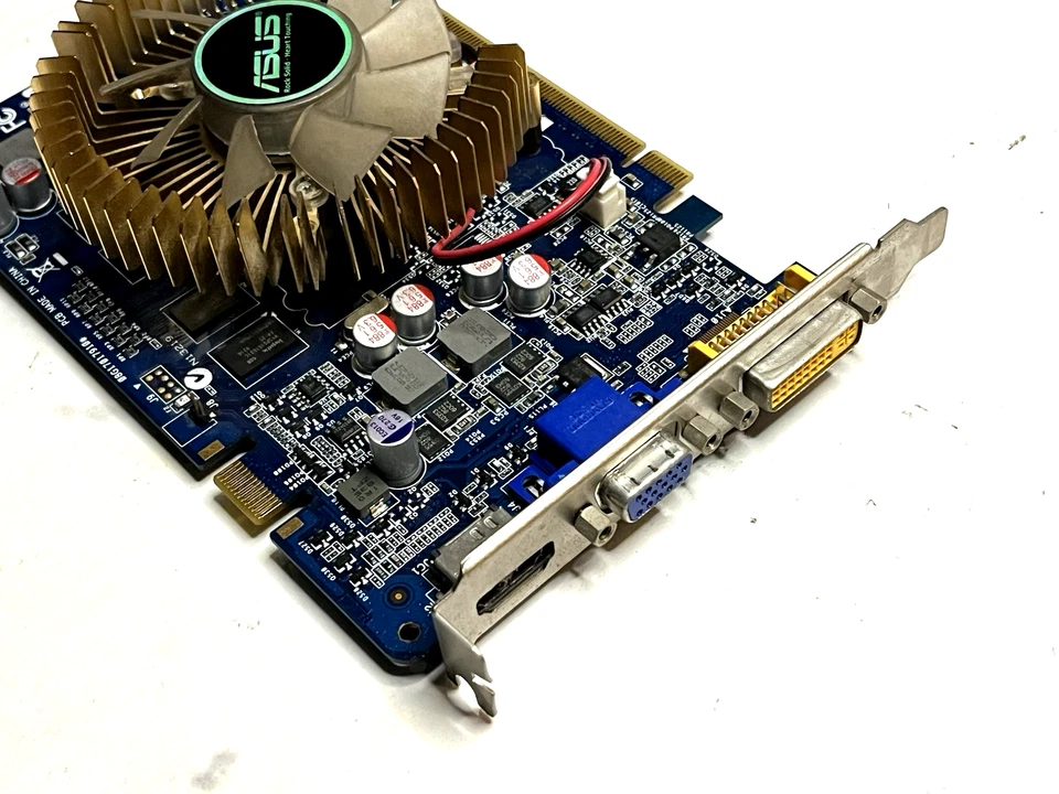 ASUS Nvidia Geforce 9500GT - RAM 1GB - VGA - DVI - HDMI - Genuine Vintage Retro - Immagine 3 di 4