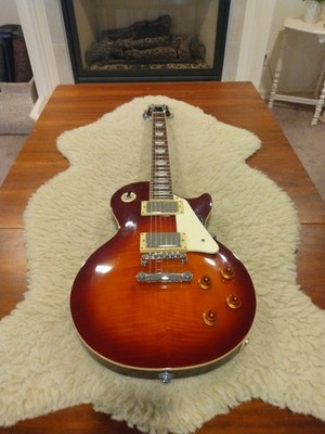 Epiphone 2003 Les Paul Standard Heritage Cherry AA Plus Top w/Roadrunner Pad Bag