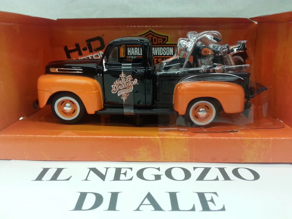 MAISTO MODELLINO "HD CUSTOM" 1:24 1948 FORD F-1 PICKUP+1:24 1958 FLH DUG GLIDE   - Immagine 4 di 4