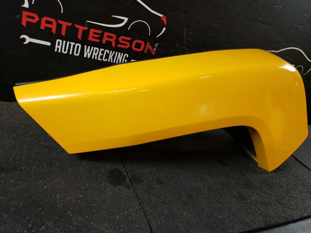 2006-2010 Hummer H3 Driver Left Side Center Door Fender Flare