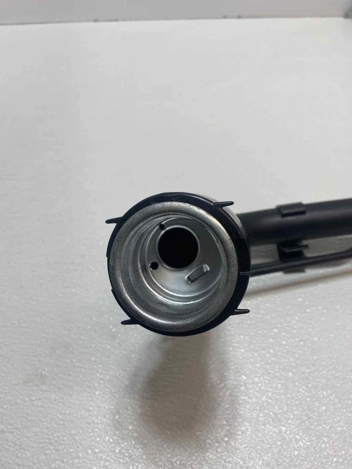 06 TOYOTA MATRIX Fuel Filler Neck Brand New Aftermarket Complete Off & Ready - Imagem 2 de 3