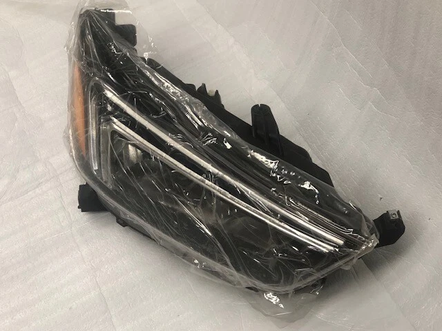 Faro derecho Buick Encore 42771352 2017-2022 OEM reacondicionado Foto 3 de 4