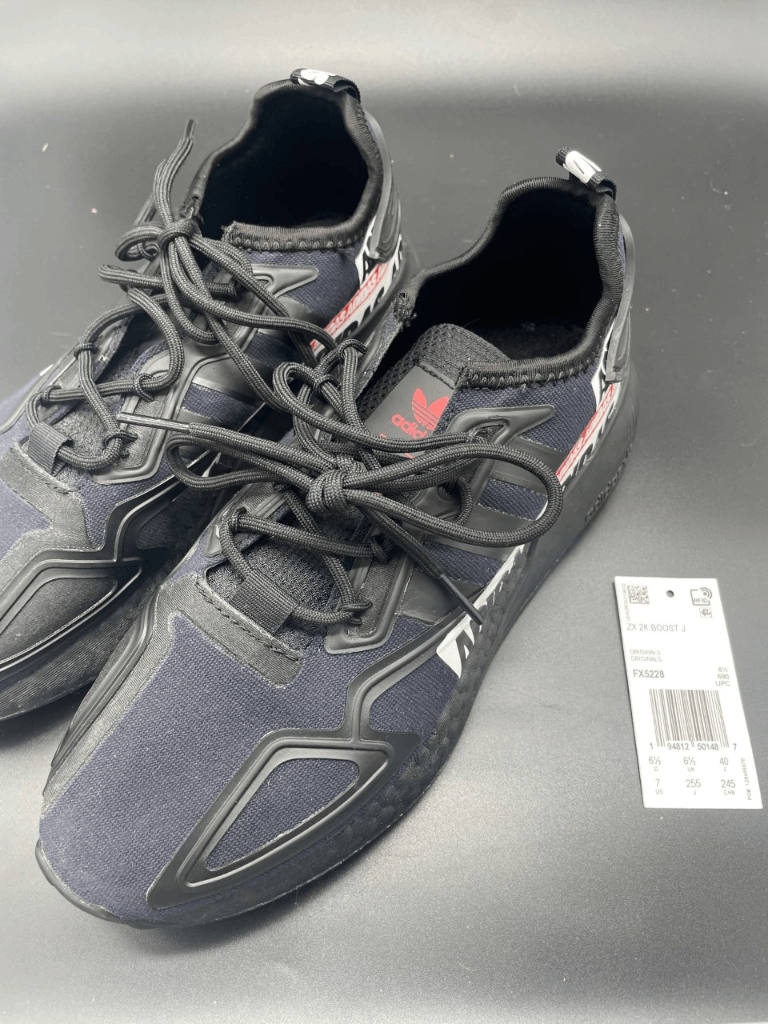 リリー リリー 🚨 PRE-ORDER OPEN 🚨 ID Big into Energy Labubu ONE available to