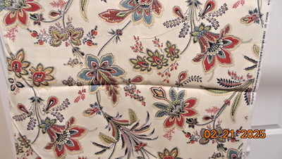 RICHLOOM Beige Multicolor Floral Cotton Upholstery Fabric MMXV-US Can-80''L x44''W