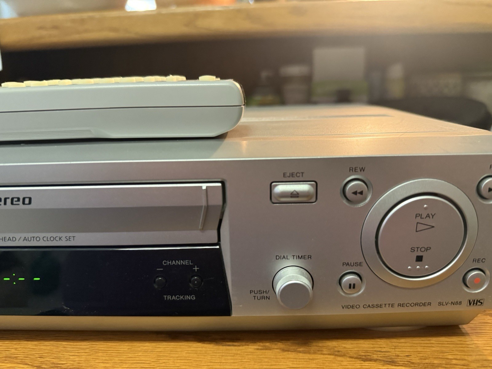 Sony SLV-N88 VCR Video Cassette Recorder Hi-Fi Stereo VHS Player With Control