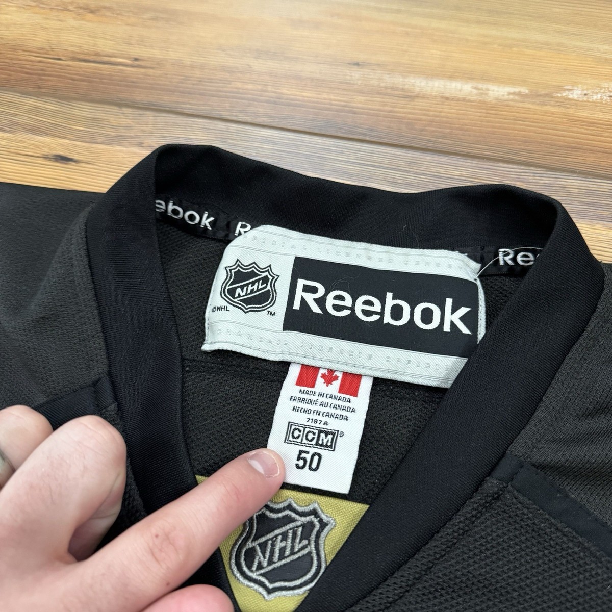 Black Pittsburgh Penguins Matt Cooke Vegas Gold Hockey Jersey | eBay