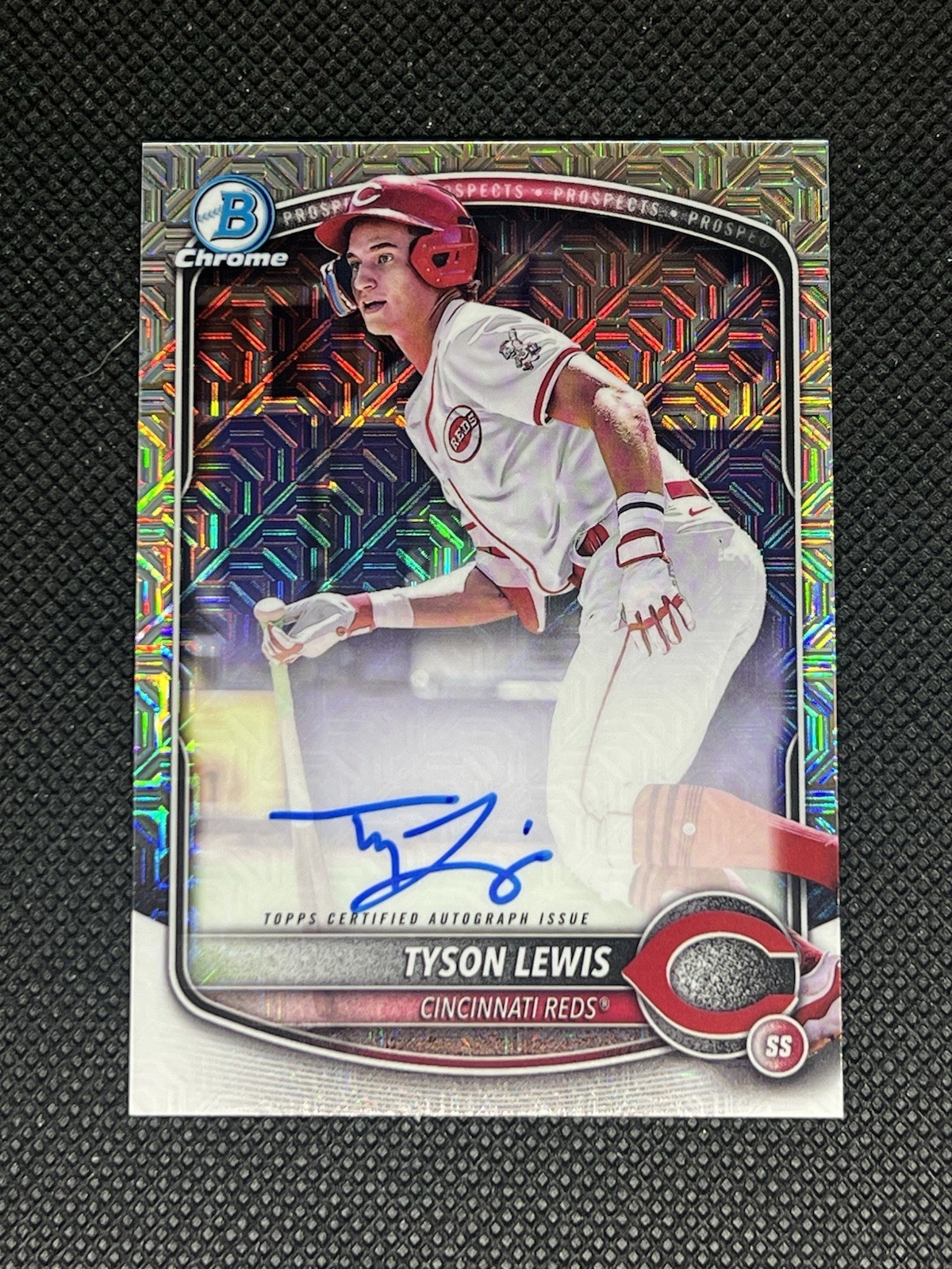 Tyson Lewis 2025 Bowman Mega Box Auto Reds BMA-TLE