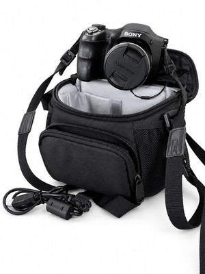 Sony Cyber-shot DSC-H200 20.1MP 26x Zoom Digital Camera + Case