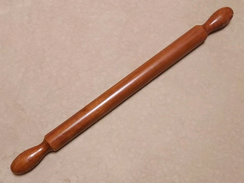 Vintage Wooden 20-1/2" One Piece Rolling Pin Kitchen Home Decor Baking Collect