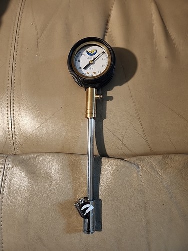 Minder Research 5 to 160 psi Dial Tire Pressure Gauge w Dual Foot Chuck