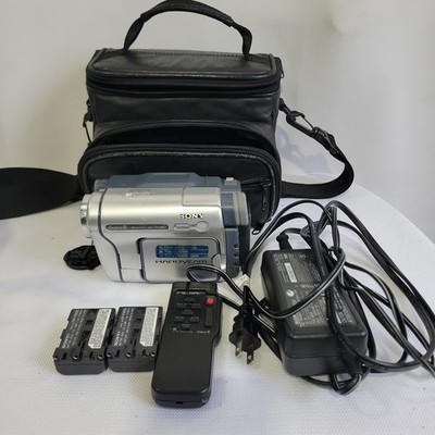 Sony Handycam DCR-TRV260 Digital8 Camcorder 20x Optical Zoom USB SteadyShot