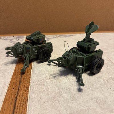 2 - K225092 Mobile Missile System MMS - 1982 GI JOE - Incomplete - 1 is Broken
