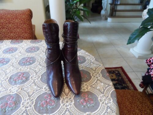 Zimmerman Burgundy Croc Embosed Leather Boots w/Ankle Tassel Tie Detail SIze 39B - Picture 3 of 20