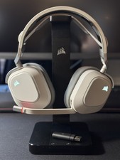 MINT CORSAIR HS80 RGB WIRELESS Gaming Headset with Corsair ST50 Aluminum Stand