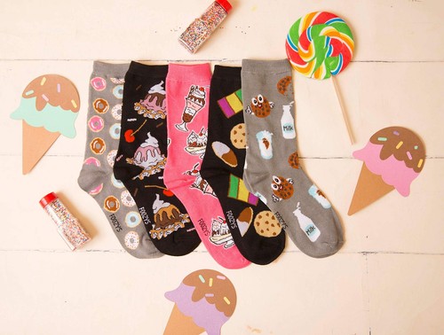 Women’s Crew Socks | Smores Fun Sweet Treats Novelty Socks | 2 Pair - Picture 6 of 7