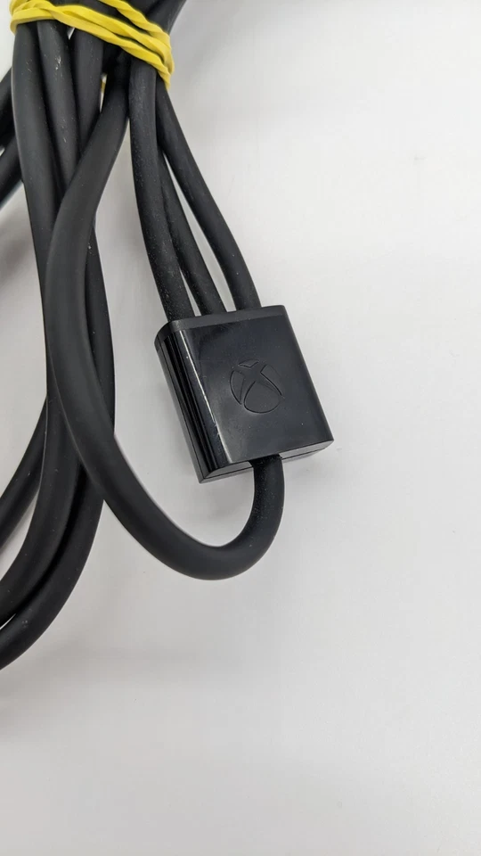 OFFICIAL MICROSOFT BRAND E SLIM AV COMPOSITE CABLE 3.5mm TO RCA, FOR XBOX 360   - Image 2 of 4