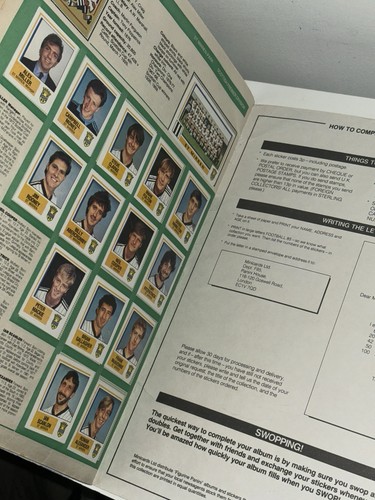 Album figurine Panini Calcio 85 / 1985 completo al 100% compreso di adesivo Maradona - Foto 20 di 21