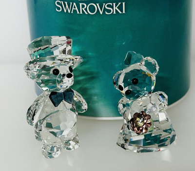 置物 Swarovski Kris Bears You and I NIB Swarovski Kris Bear You & I, Bride and Groom Crystal Figurines