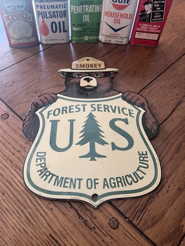SMOKEY BEAR US FOREST SERVICE DEPARTMENT OF AGRICULTURE PORCELAIN SIGN