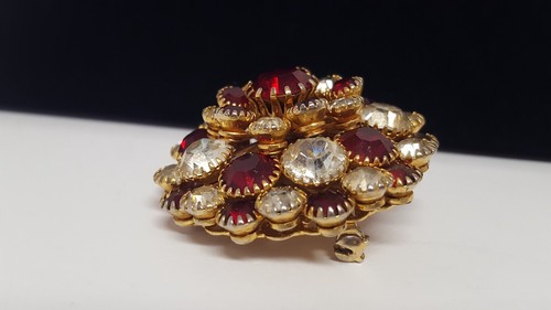 Red White Rhinestone Domed Stacked Brooch Star Pin Round Chunky Vintage Glass - Picture 17 of 22