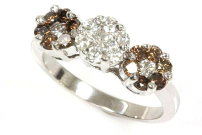 Massiver Cluster-Ring 0,9 ctw natürlicher brauner & weißer Diamant 14 kt Weißgold 3 Blumen