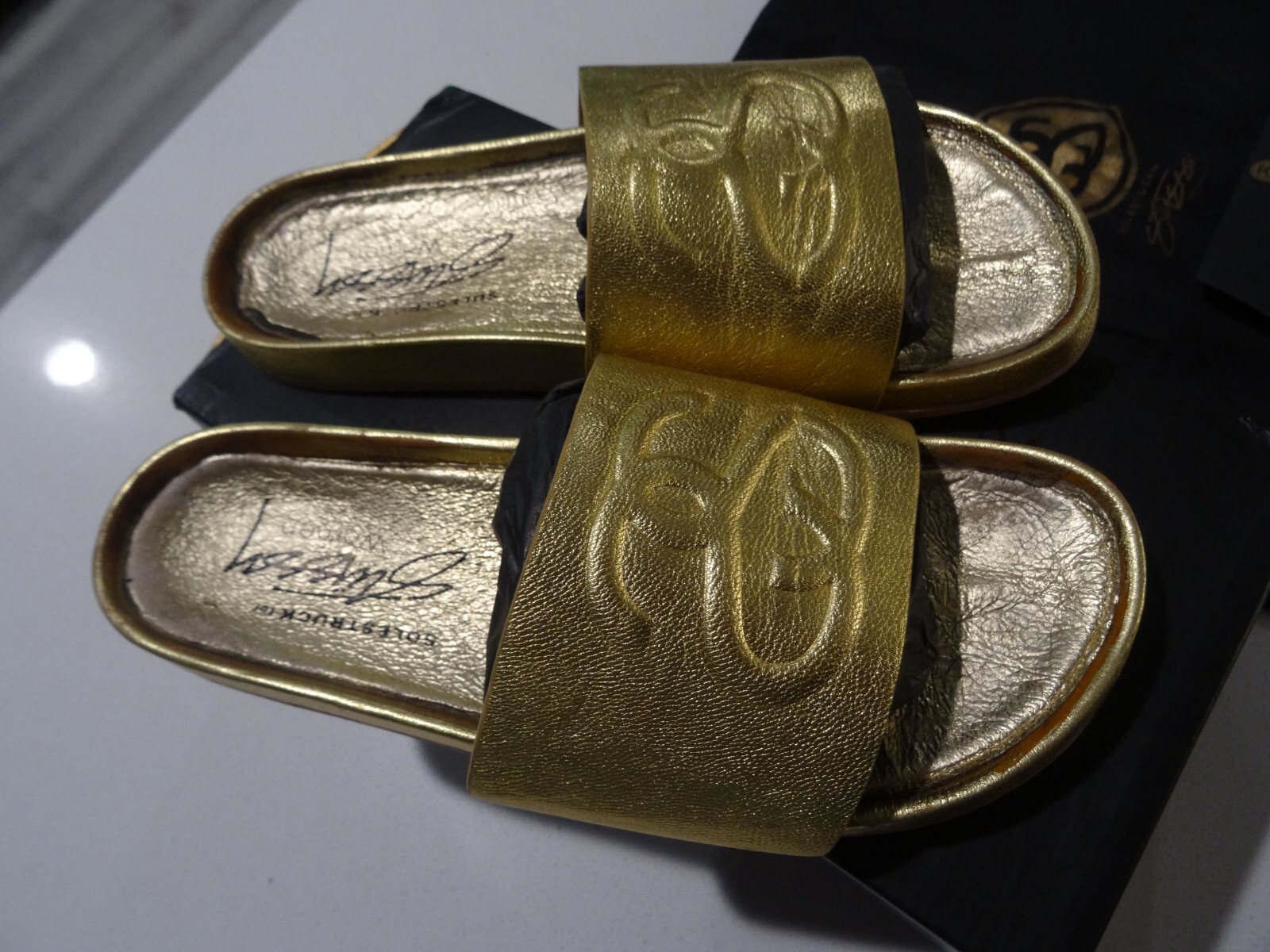 APL RARO SANDALI SLIDE STUSSY SS LINK SOLESTRUCK PELLE ORO TAGLIA 9 DONNA