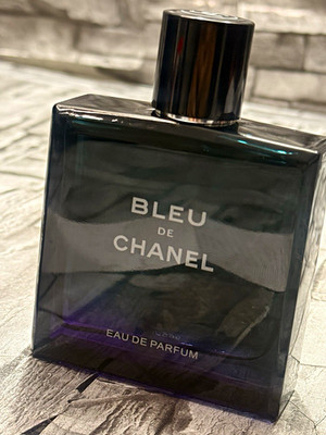 CHANEL Bleu de Chanel Eau de Parfum