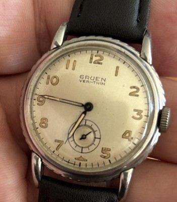 Vintage Gruen Very -thin Men s Watch  working