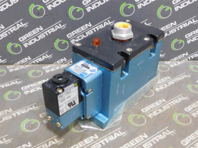 NEW MAC MAC250A-V1B2 PM-111DA (UNIV) Solenoid Valve 150 psi with PME-111DAAG
