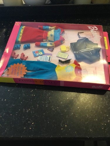 Barbie Fashion Avenue Turquoise Trends Mix N Match Accessories 2001 Mattel NIB - Picture 5 of 12