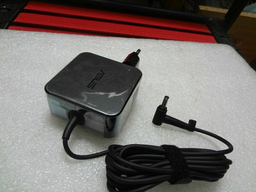 NEW Genuine 19V 2.37A 45W 4.0mm for Asus AC Adapter Charger AD2066020 W16-045N3B - Picture 5 of 7