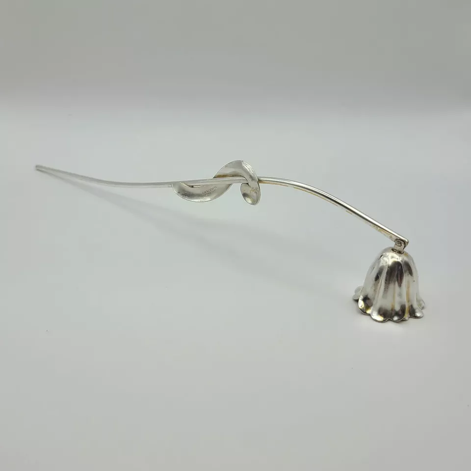 De colección Napeir Plateado Vela Apagazante Figura Flor Articulada Llama Apagador  Foto 3 de 4