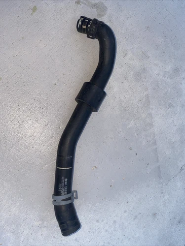 2015-2020 AUDI A3 QUATTRO RIGHT UPPER COOLANT WATER RESERVOIR RETURN HOSE OEM