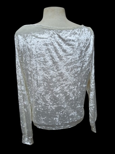 NWT Buff Bunny Velvet Top Women XS Athleisure LS Pullover Velour Athletic Beige - Picture 2 of 9