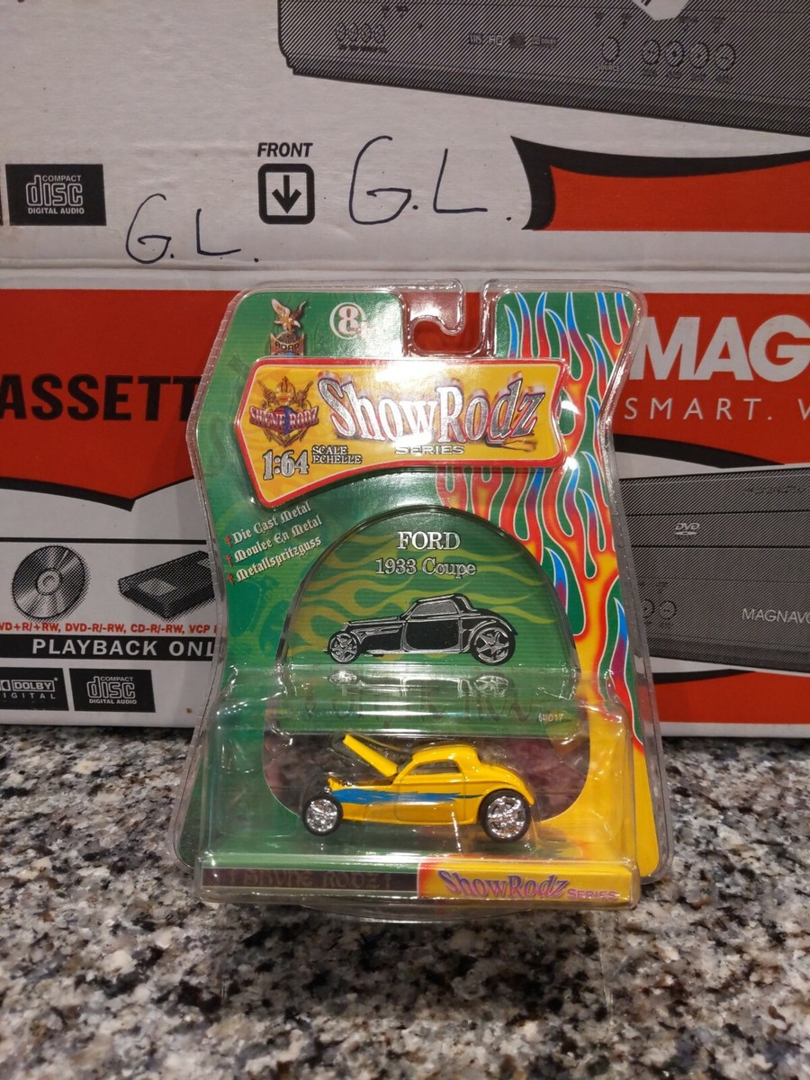Road Signature Yat Ming Show Rodz Series 1933 33 Ford Coupe Yellow