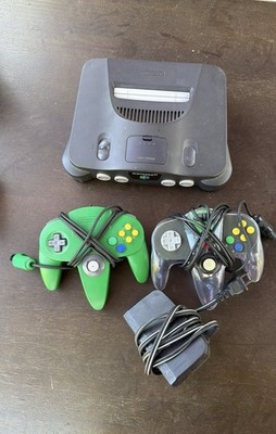 Nintendo 64 N64 Gray Console Bundle w/ 2 Controllers, Power Adapter, NTSC-U/C