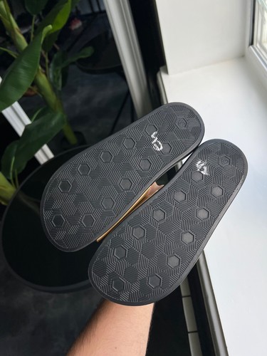 Versace Jeans Couture Gold Logo Slides Size 37 / US 6 (23 cm.) - Picture 20 of 20